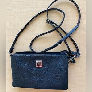 Stone Mountain black leather shoulder bag
